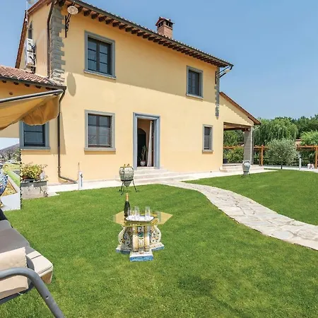 Four-bedroom Holiday In Casa vacanze Cortona